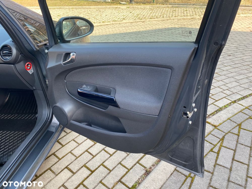 Opel Corsa - 28