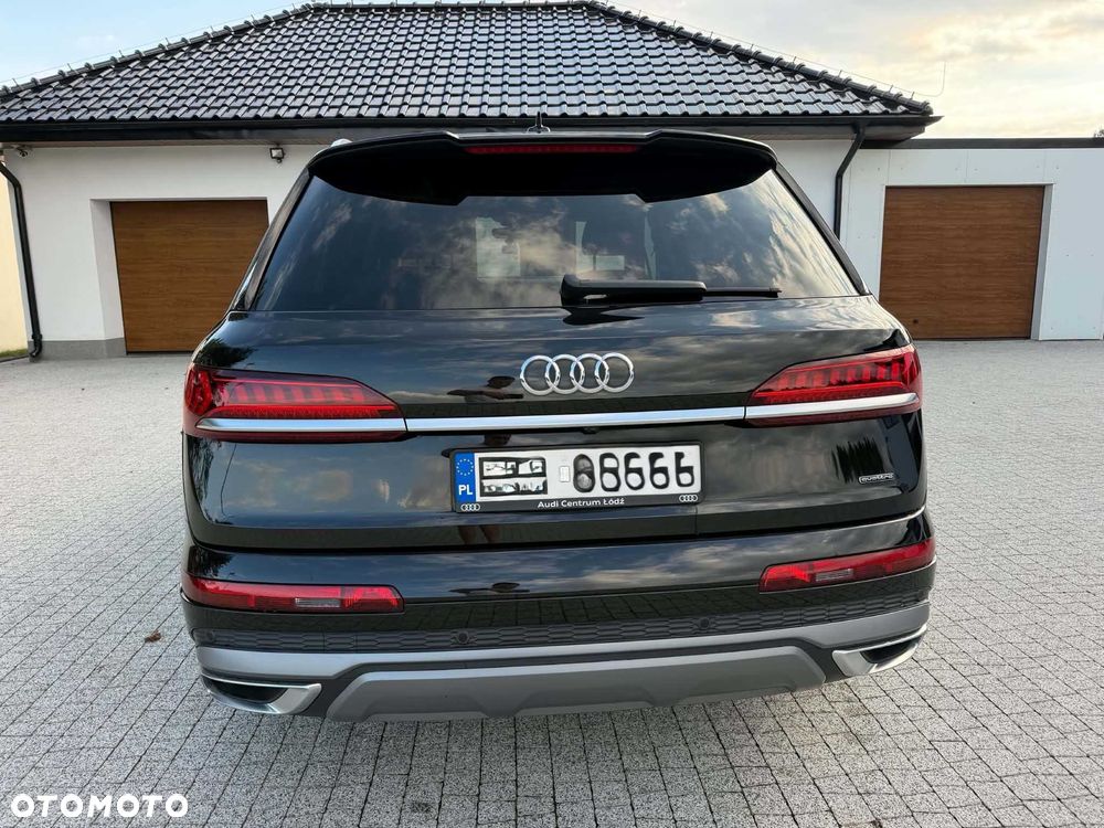 Audi Q7 - 3