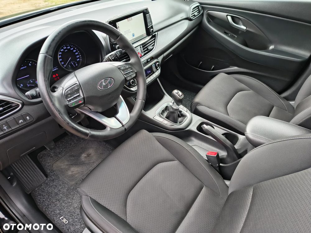 Hyundai i30 1.6 CRDi BlueDrive Premium - 5