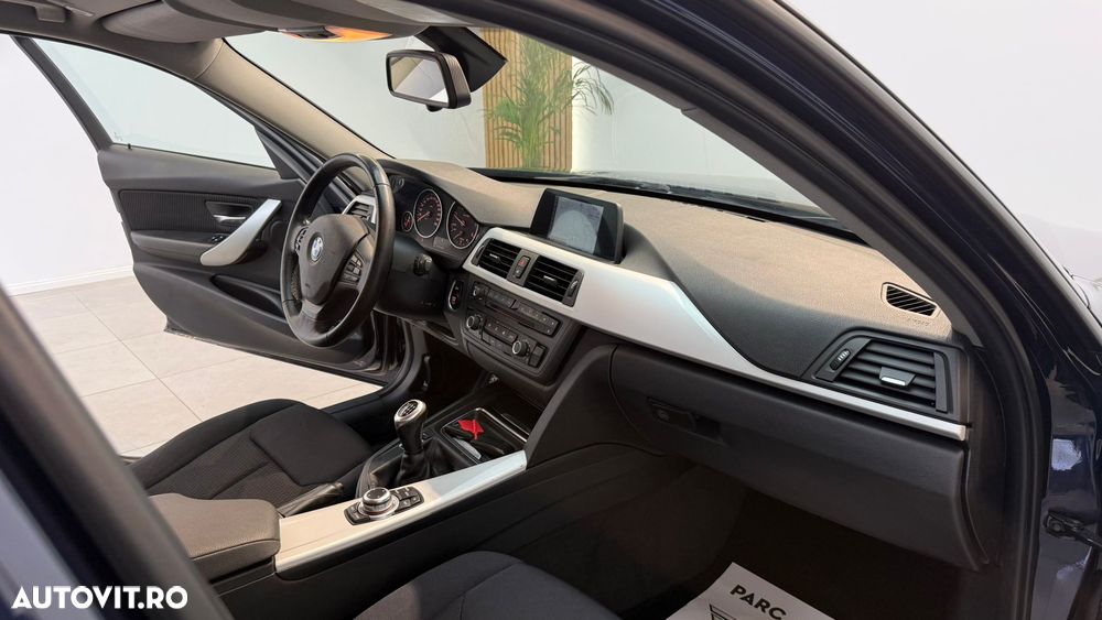 BMW Seria 3 318d - 8