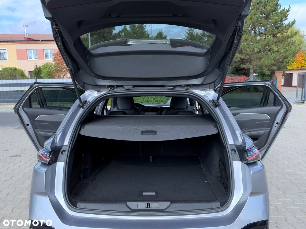 Peugeot 308 1.5 BlueHDi GT S&S EAT8 - 36