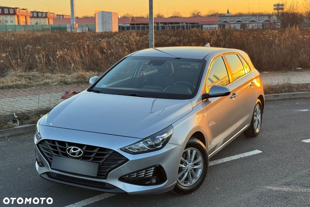 Hyundai i30 1.5 DPI Classic + - 2