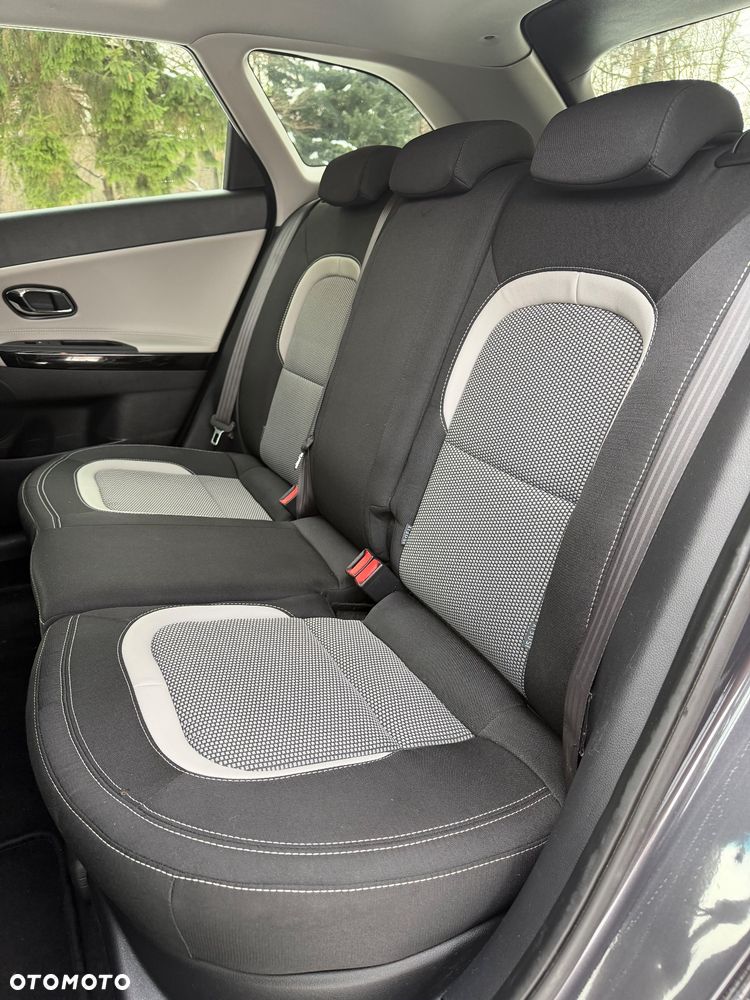 Kia Ceed 1.6 GDI Platinum Edition - 28