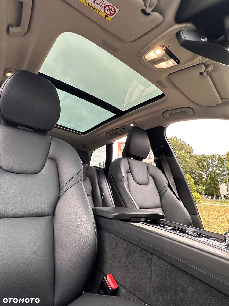 Volvo XC 60 - 22