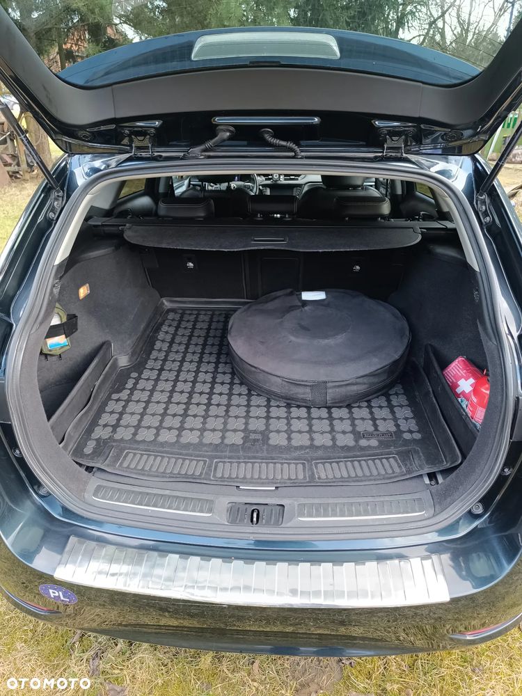 Toyota Avensis 1.8 Prestige - 6
