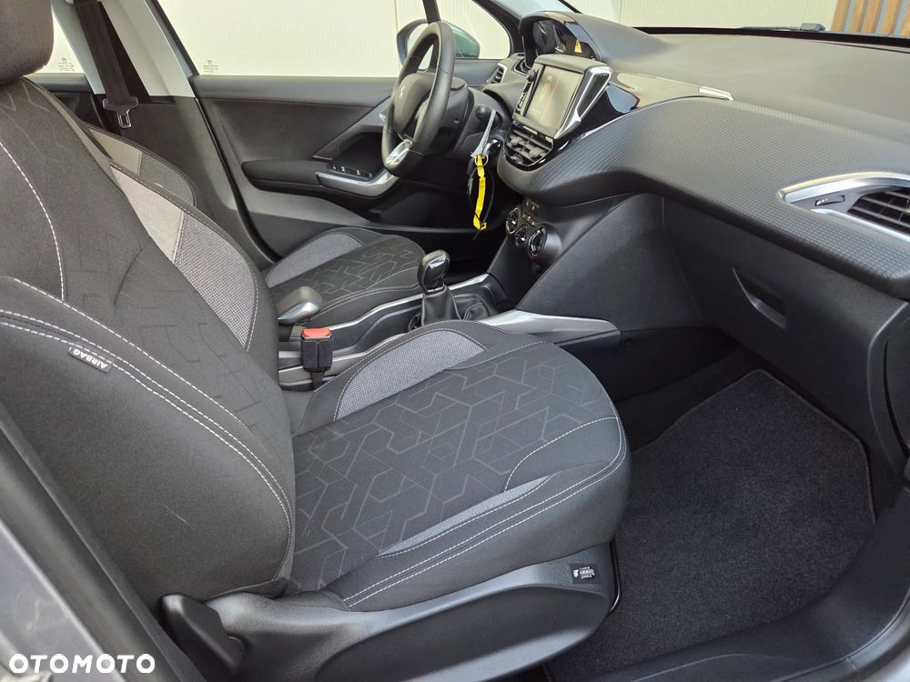 Peugeot 2008 PureTech 82 Active - 21