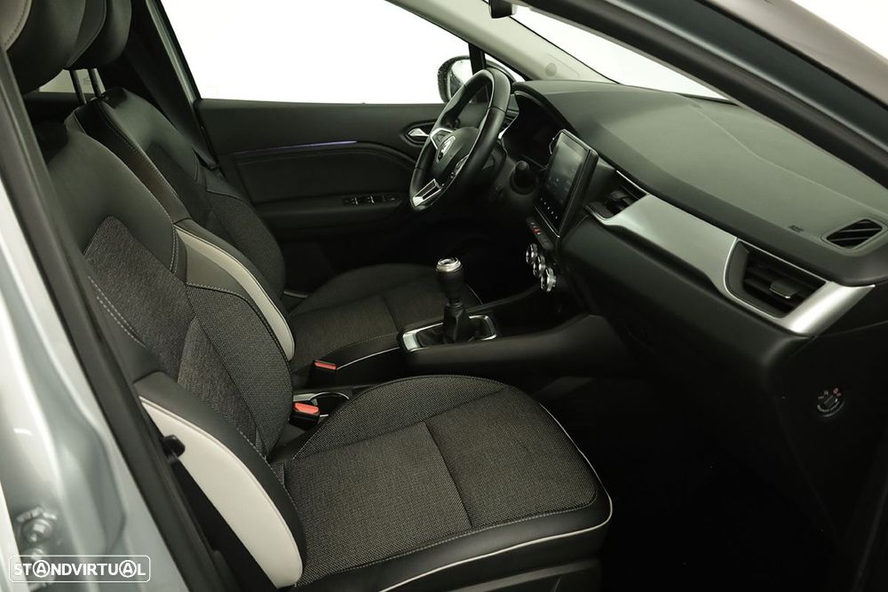 Renault Captur 1.0 TCe Techno Bi-Fuel - 23