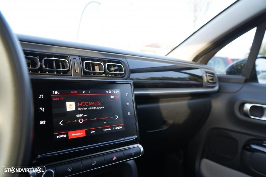 Citroën C3 1.2 PureTech Shine - 10