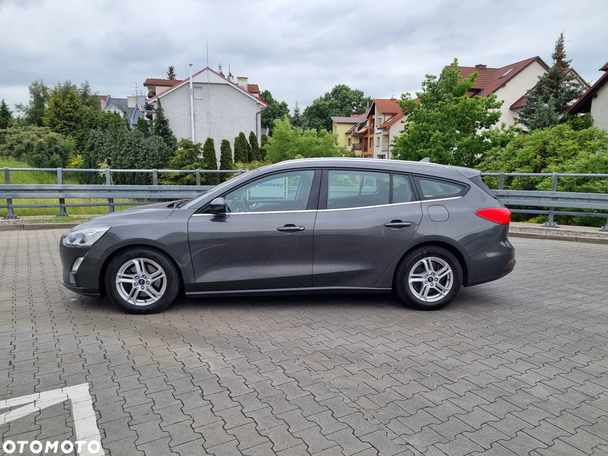 Ford Focus - 9