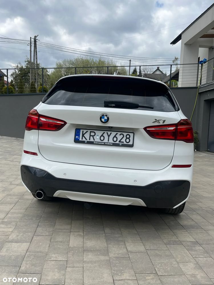 BMW X1 xDrive18d M Sport - 8
