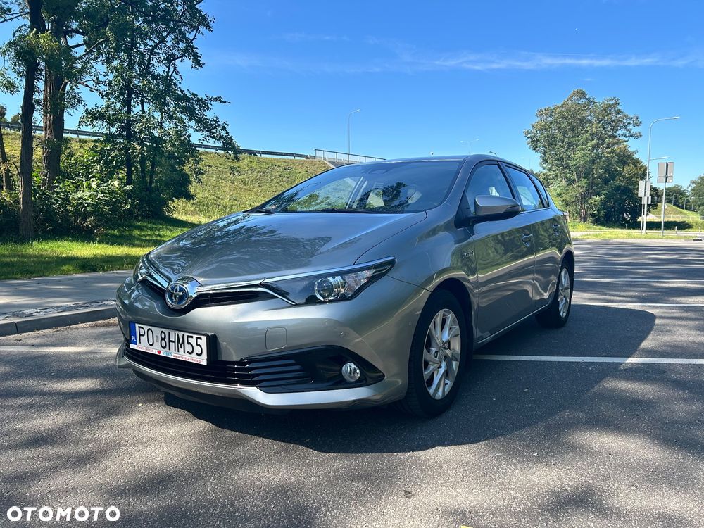 Toyota Auris Hybrid 135 Premium - 5