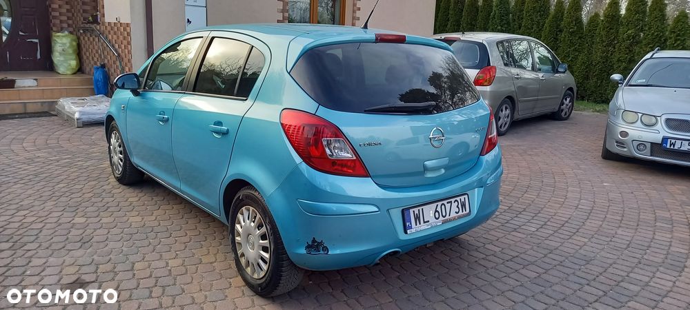 Opel Corsa 1.2 16V (ecoFLEX) Color Edition - 4