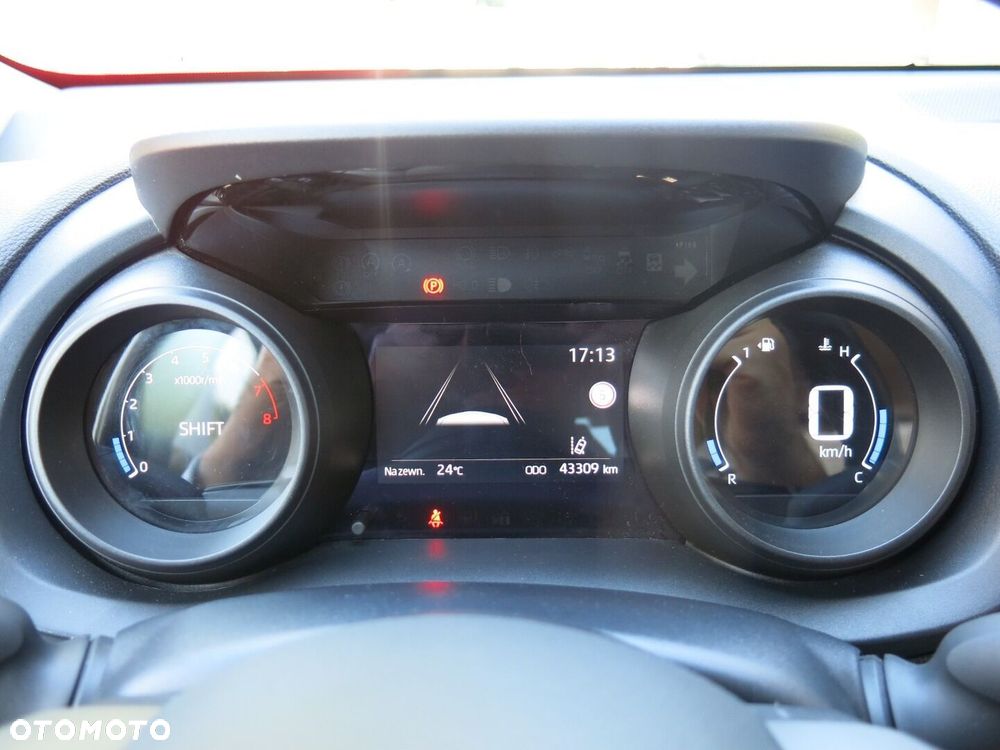 Toyota Yaris - 14