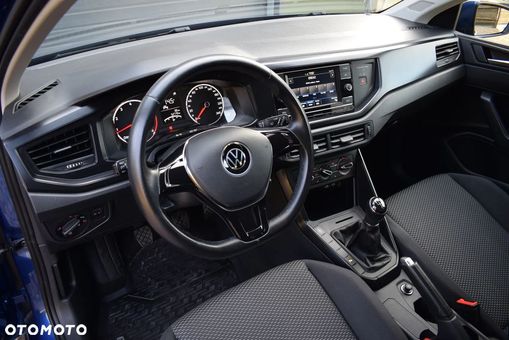 Volkswagen Polo - 25
