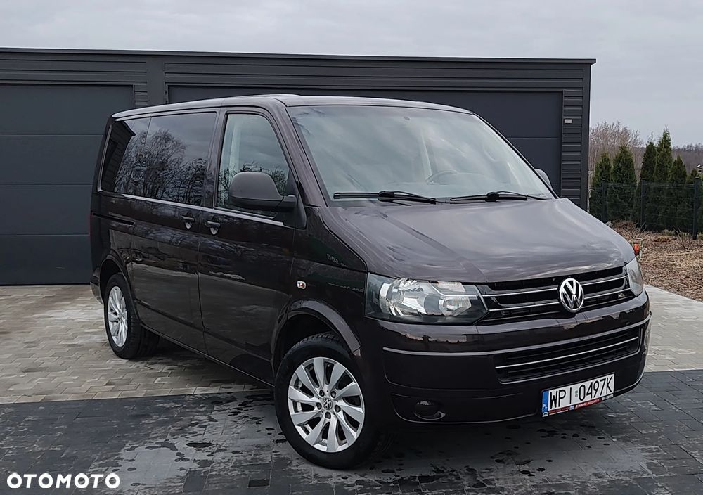 Volkswagen Multivan - 16