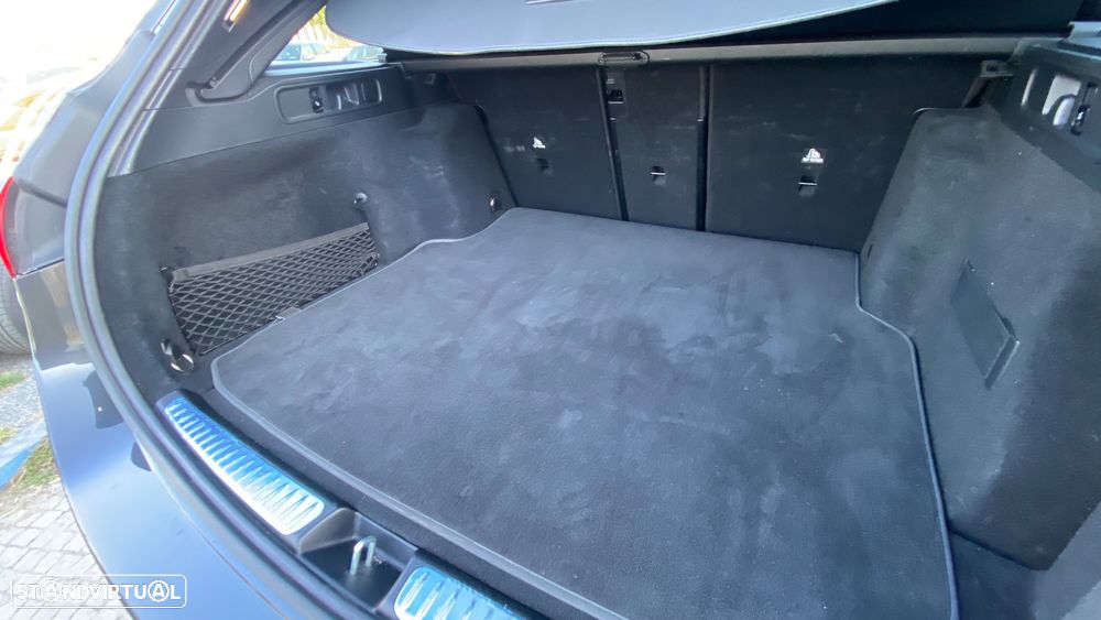 Mercedes-Benz C 300 d AMG Line - 13