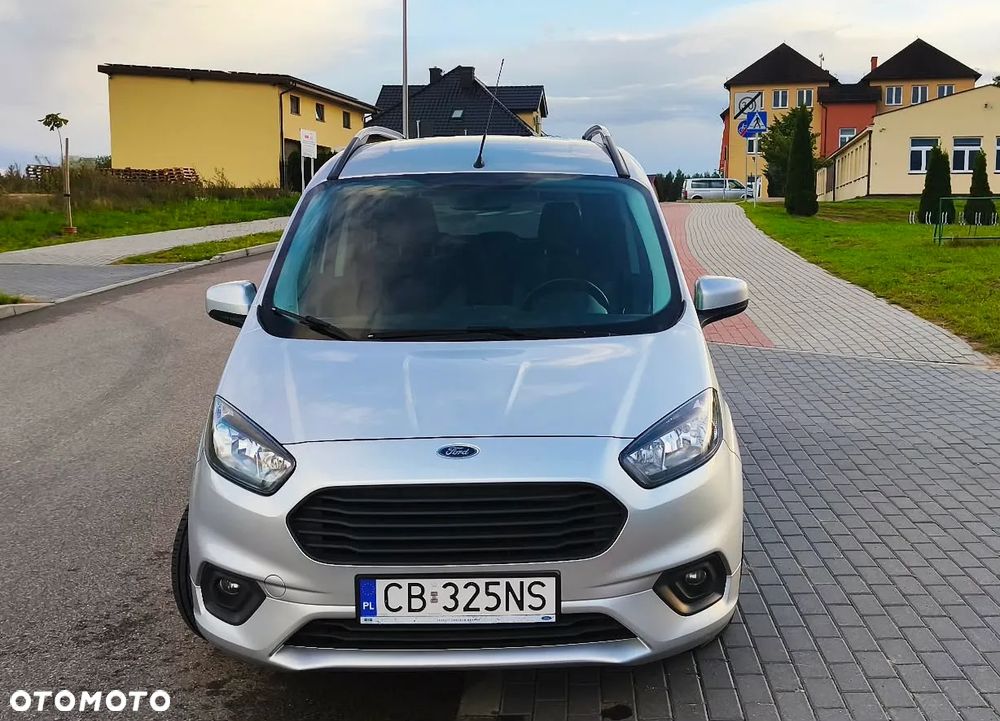 Ford Tourneo Courier 1.5 TDCi Trend - 5