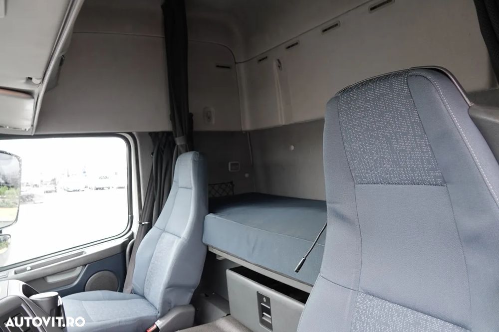 Volvo FM 450 / ADR / JANTE ALIE / GREUTATE: 6900KG / EURO 5 / DUPA CONTRACTUL DE SERVICE - 25