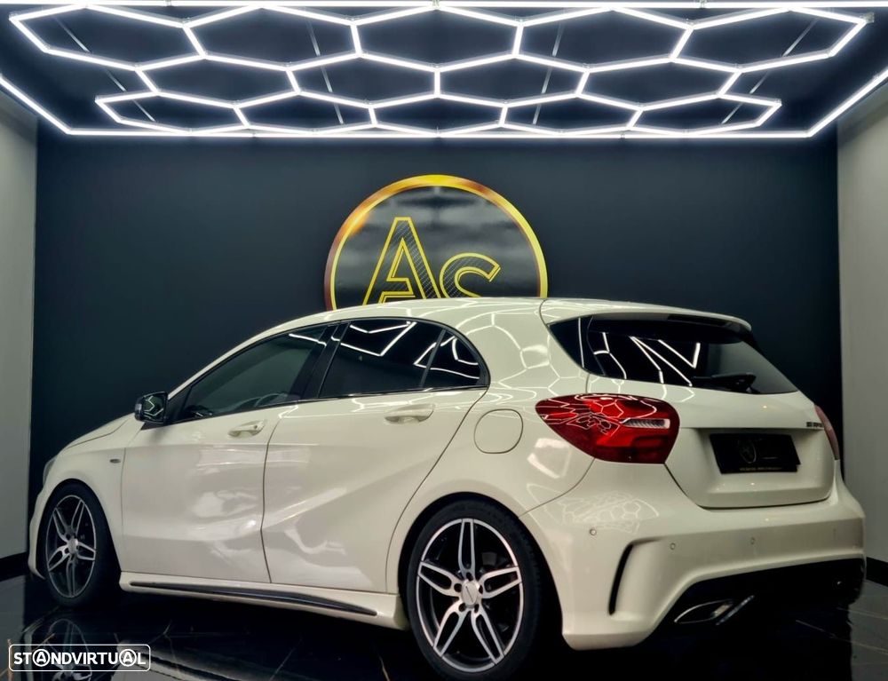 Mercedes-Benz A 180 - 45