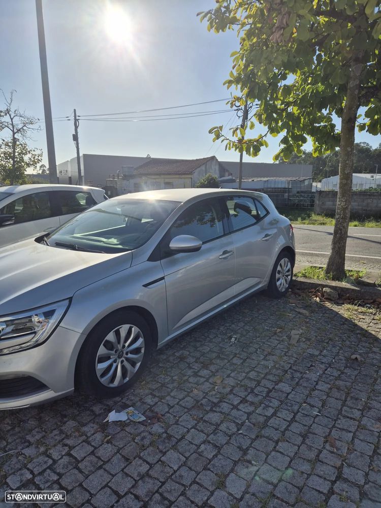 Renault Megane 2019 photo 4