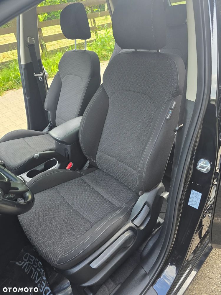 Kia Carens 1.7 CRDi L 7os - 20