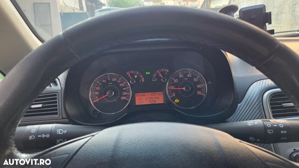Fiat Grande Punto - 14