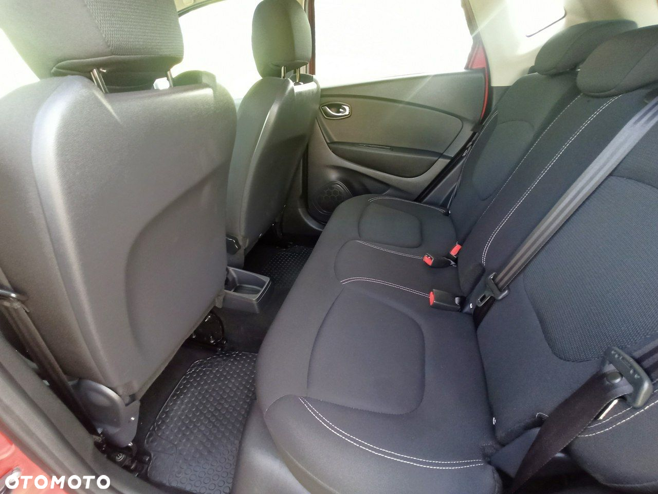 Renault Captur 1.2 Energy TCe Intens - 9