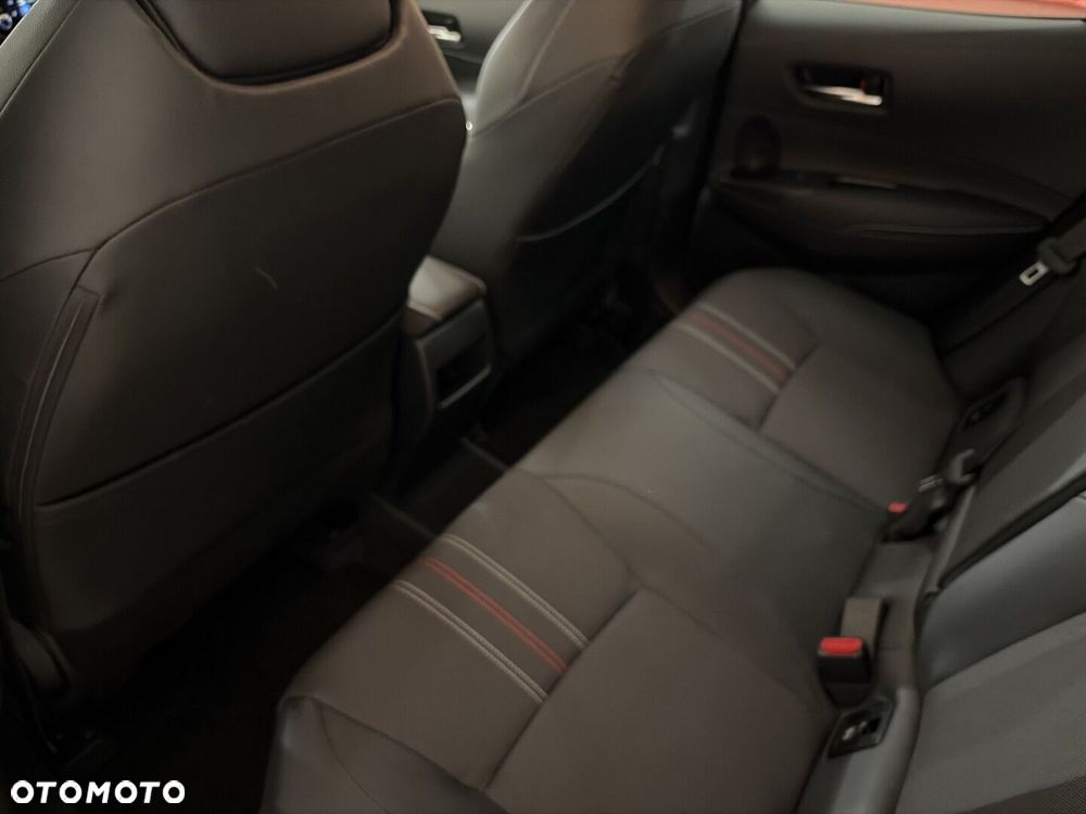 Toyota Corolla 2.0 Hybrid GR Sport - 12