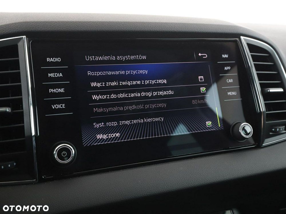 Skoda Karoq 1.6 TDI SCR DSG Style - 29