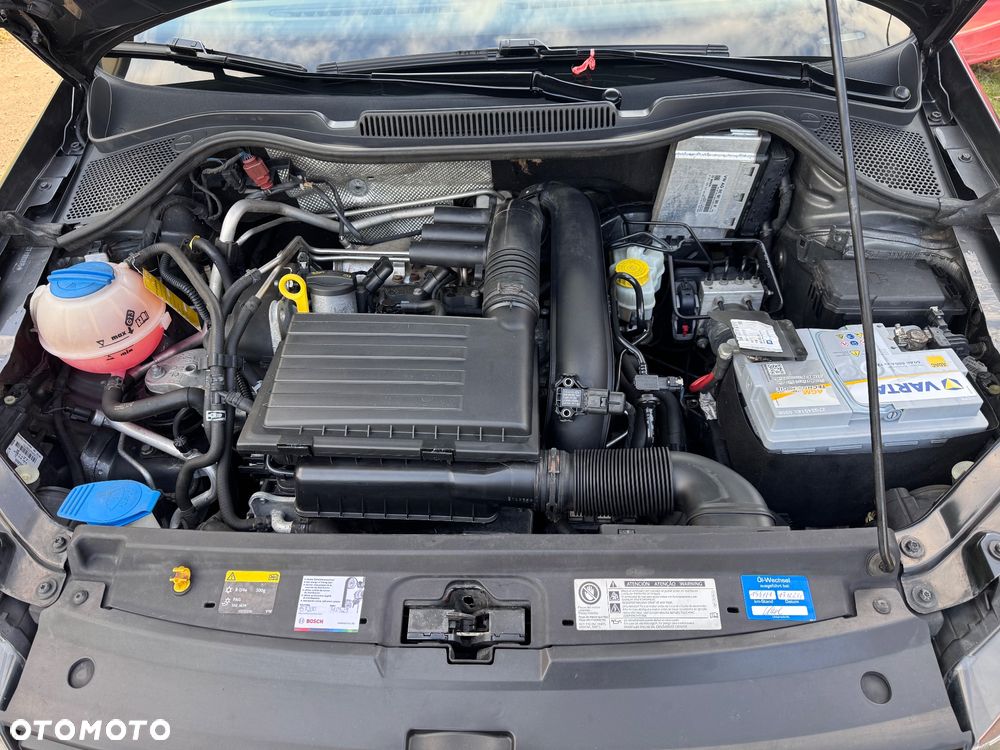 Volkswagen Polo - 19