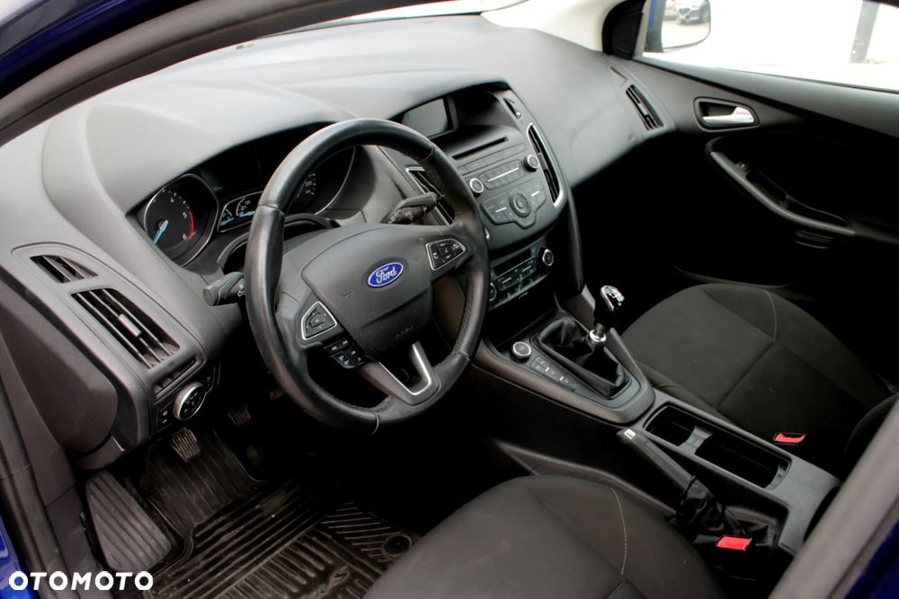 Ford Focus - 11