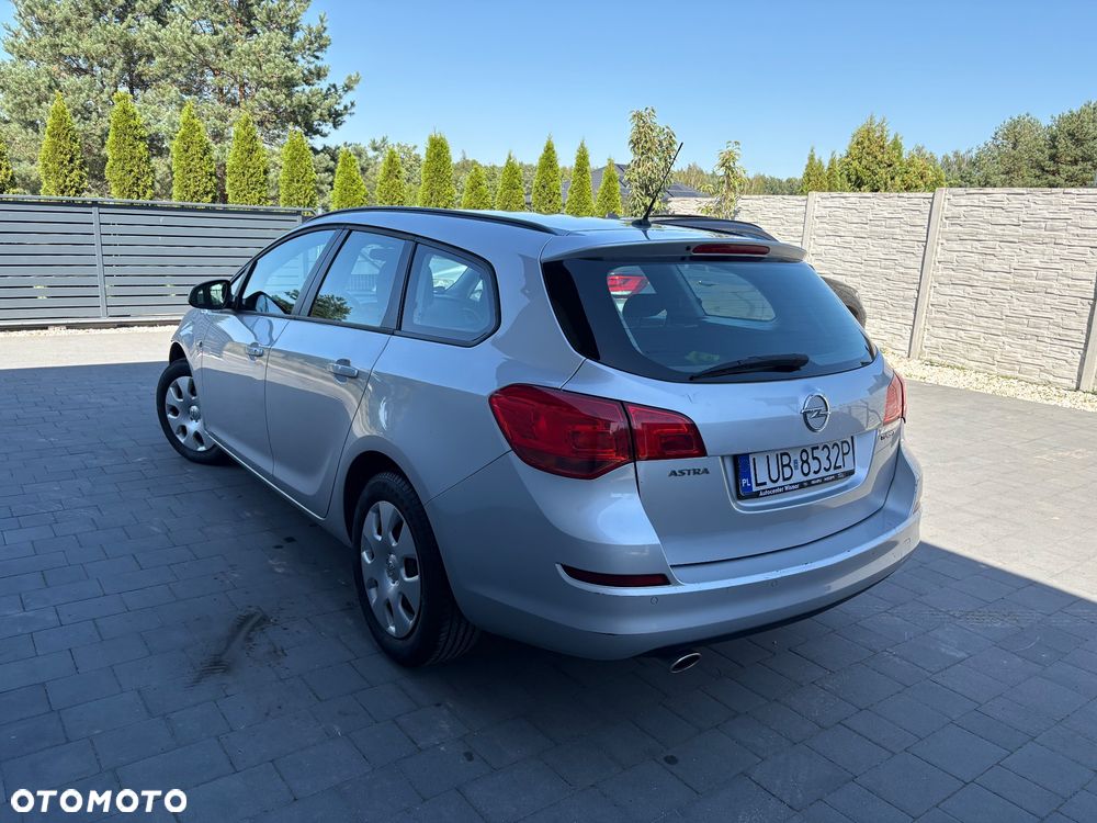 Opel Astra - 3