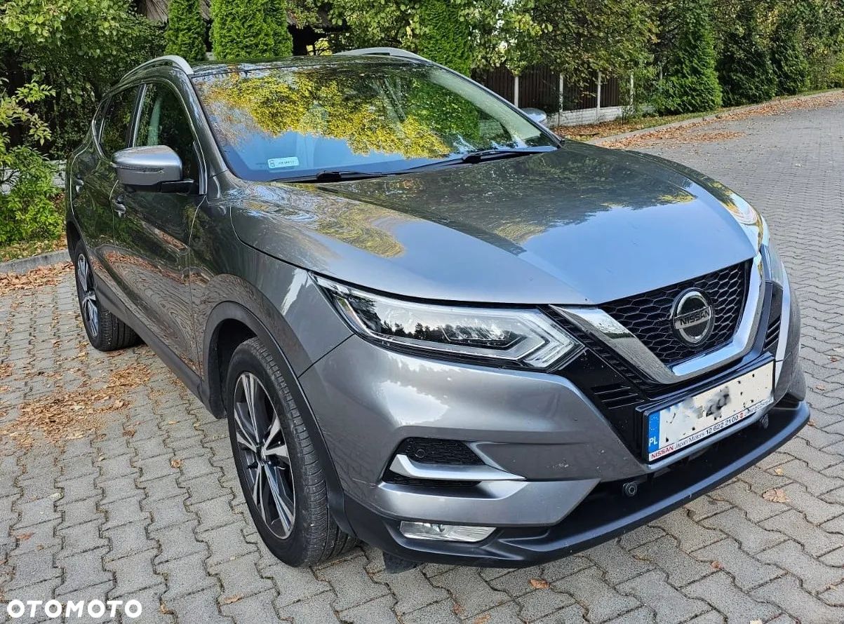 Nissan Qashqai 1.3 DIG-T N-Connecta - 1