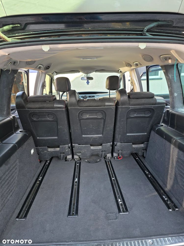 Renault Espace 2.0T Expression - 8