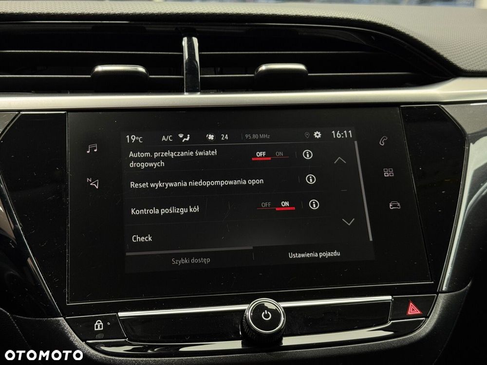 Opel Corsa 1.2 Elegance S&S - 30