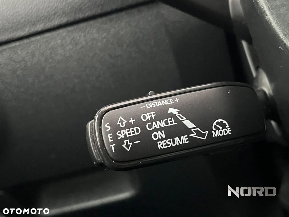 Skoda Octavia Scout 2.0 TDI 4x4 DSG - 30