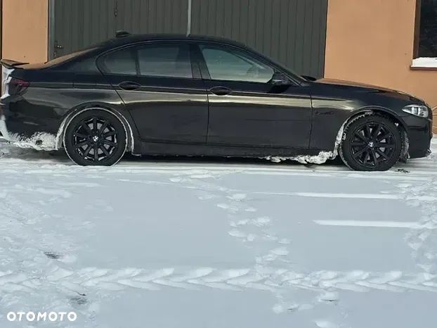 BMW Seria 5 530d xDrive - 21