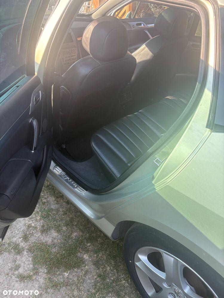 Peugeot 407 - 2