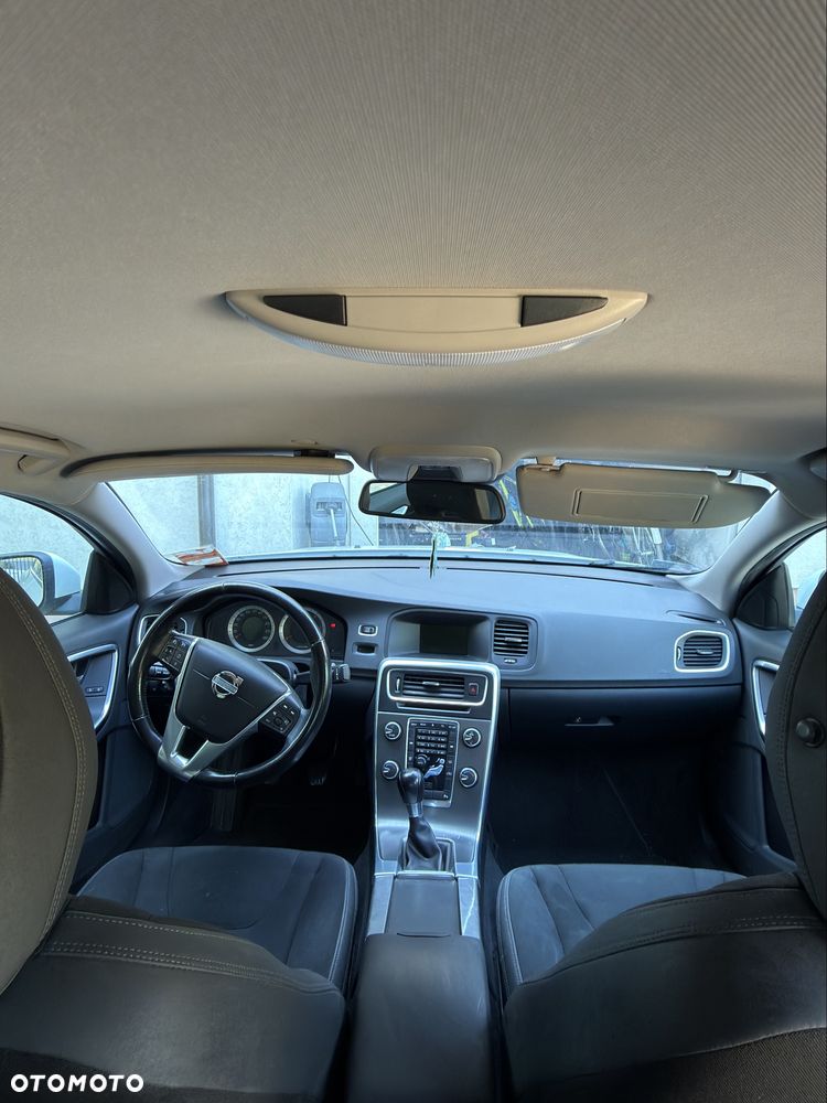 Volvo S60 - 6