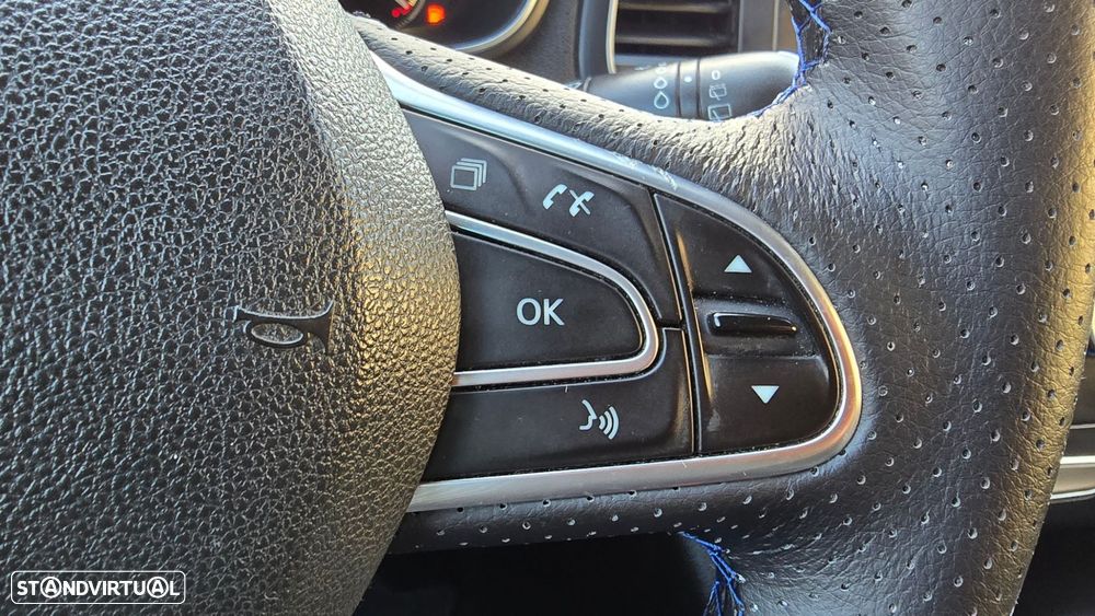 Renault Mégane Sport Tourer - 15