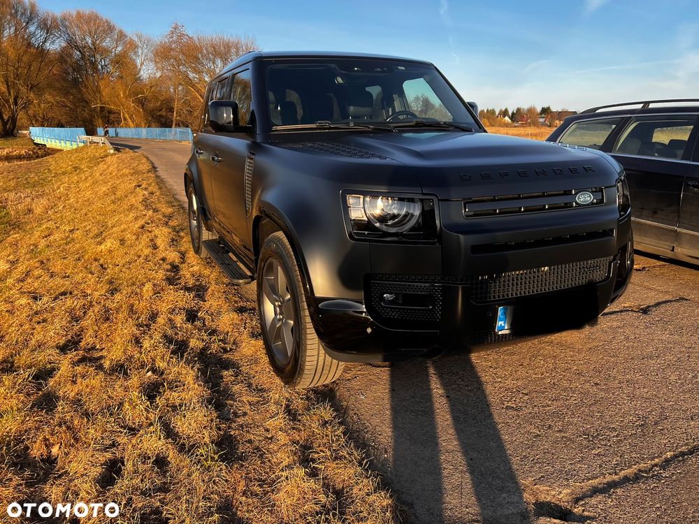 Land Rover Defender - 7