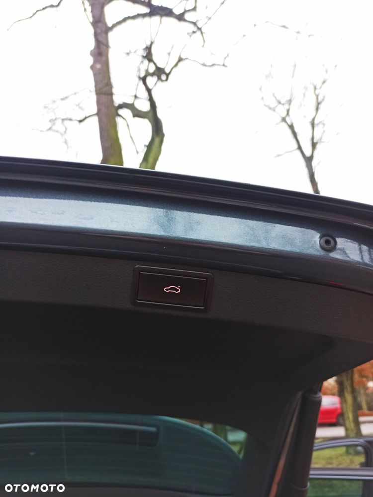 Skoda Octavia 2.0 TDI SCR Ambition DSG - 20