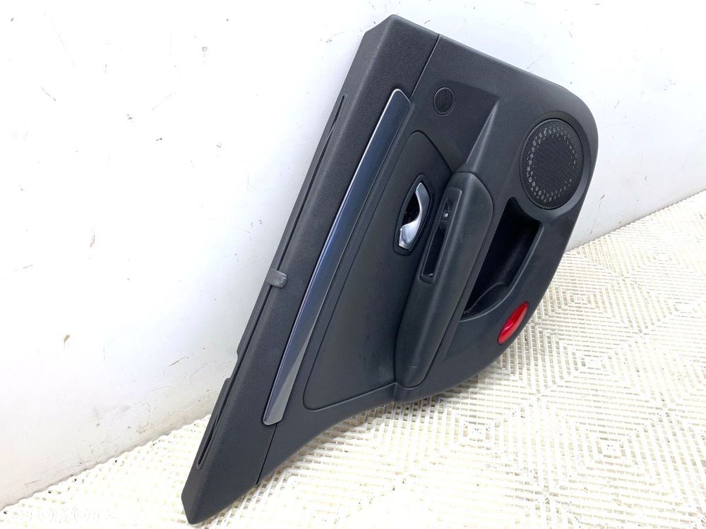 BOCZEK DRZWI LEWY TYŁ ROLETA  RENAULT LAGUNA III Grandtour (KT0/1) 2007 - 2015 2.0 dCi (KT01, KT08, - 2