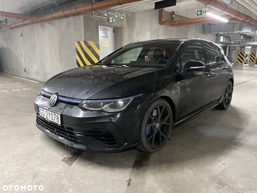 Volkswagen Golf - 23