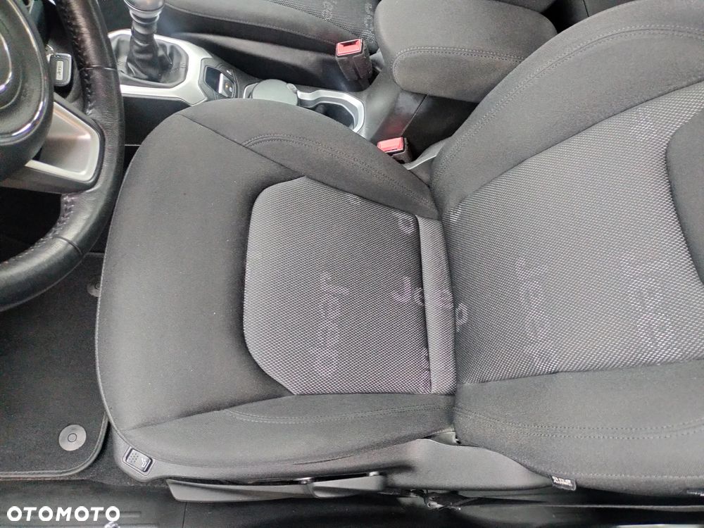 Jeep Renegade 1.4 MultiAir Longitude - 16