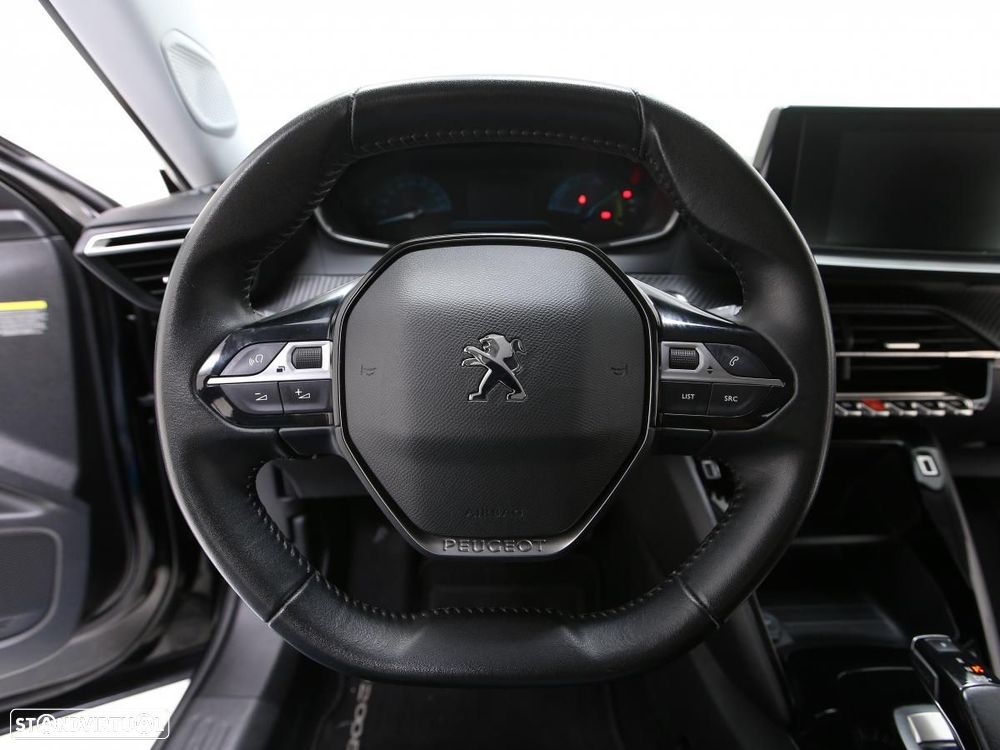 Peugeot e-2008 50 kWh Active - 16