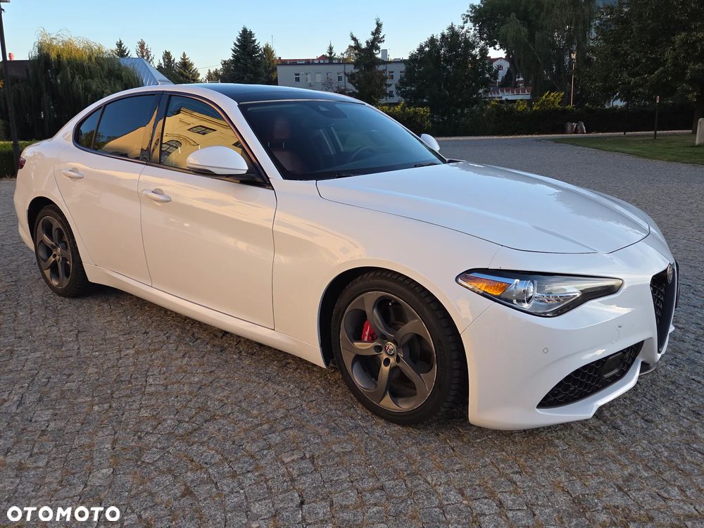 Alfa Romeo Giulia 2.0 Turbo Veloce - 4