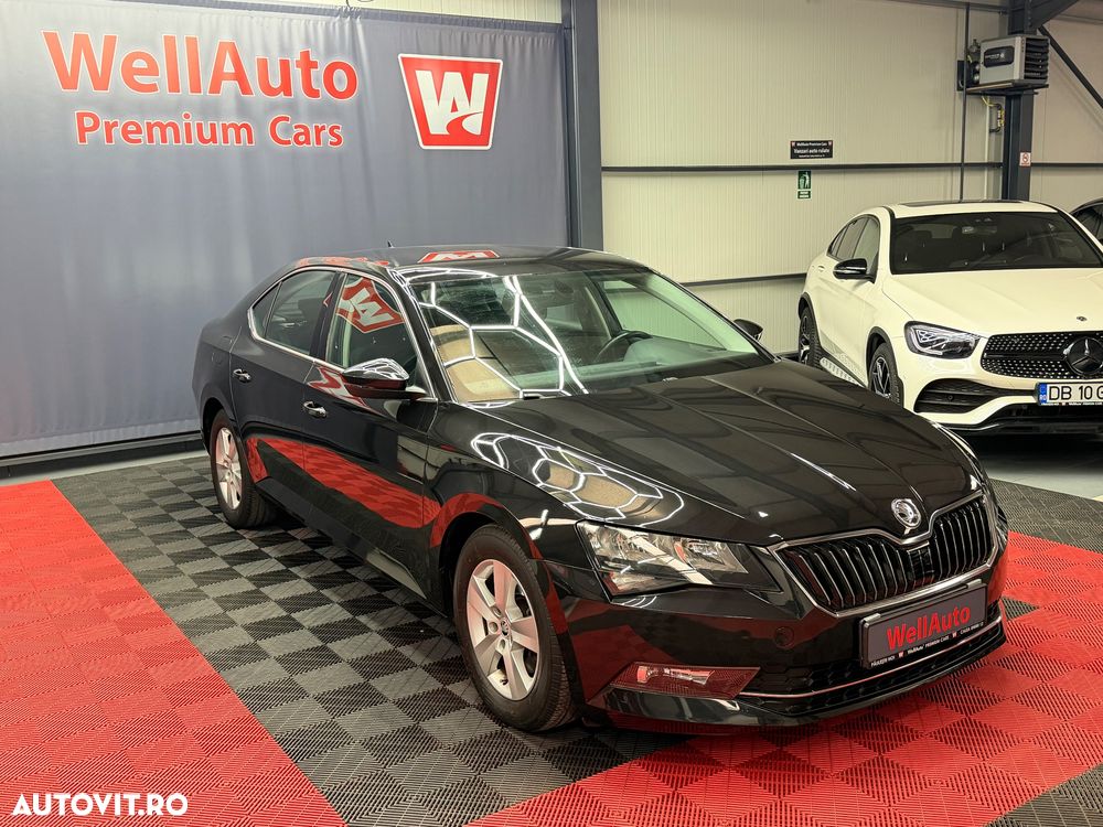 Skoda Superb 1.6 TDI DSG Active - 2