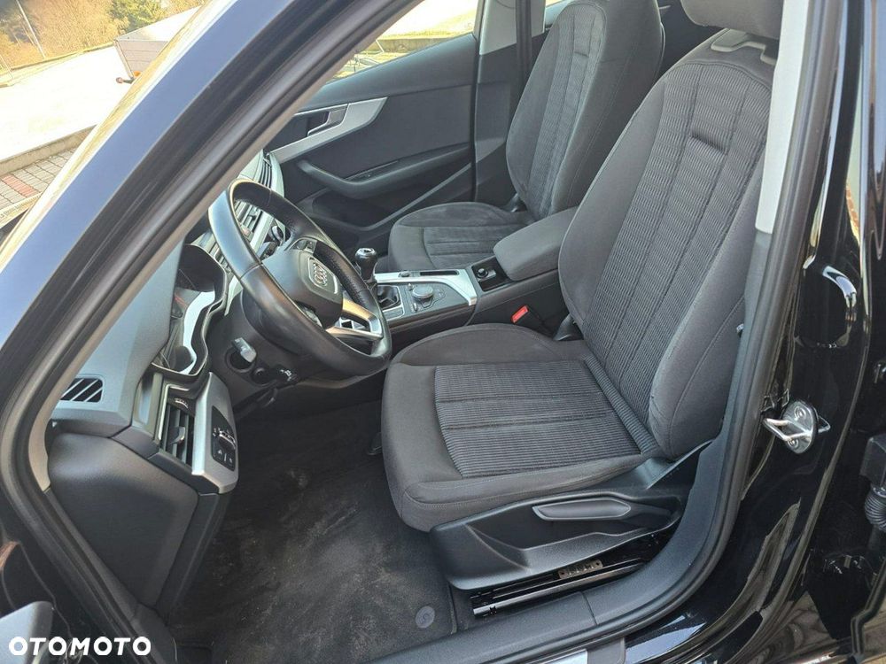 Audi A4 Allroad - 28