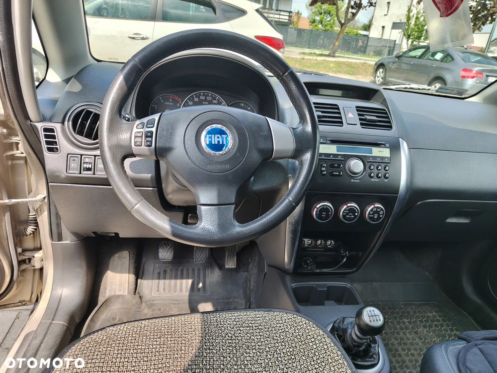 Fiat Sedici 1.9 Multijet 4x4 Emotion - 10